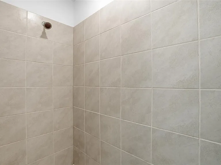 14204 Heritage Landing Blvd #712 — Photo 24