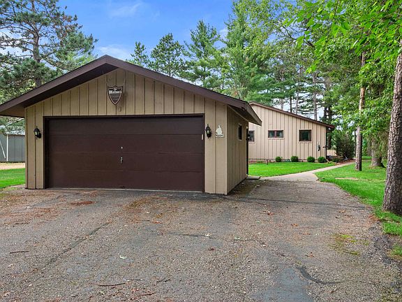 2nd image of 1116 Ivanhoe Ct