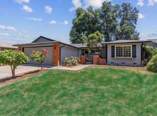 112 Waterglen Cir, Sacramento, CA