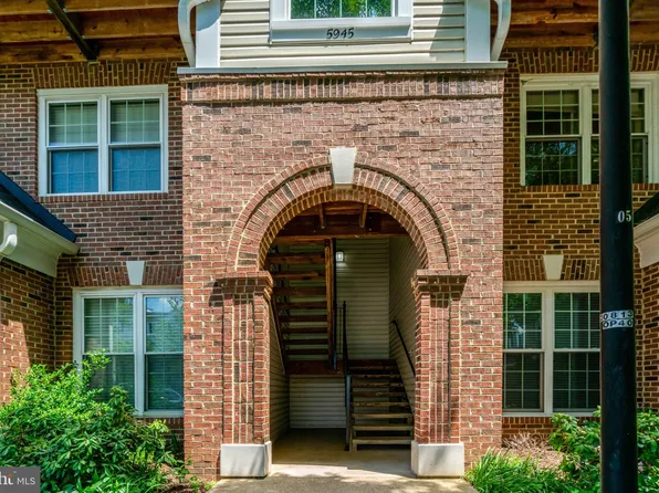 5945 Terrapin Pl Unit 304, Alexandria, VA 22310