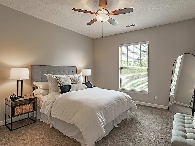 Reserve at Green Luxury Apartments — Photo 8
