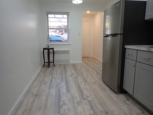 Rented by Hakeem Shahid, LREB | media 21