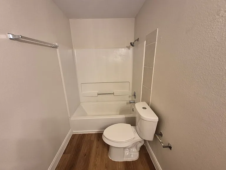 12634 Carriage Blvd — Photo 38