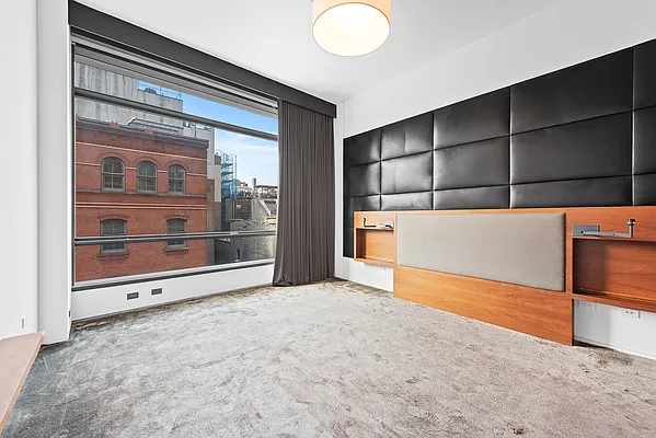 Rented by Douglas Elliman | media 24