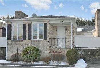 1st image of 52 Hawthorne St
