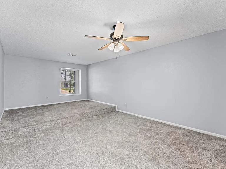 11914 Meadowtrail Ln — Photo 11