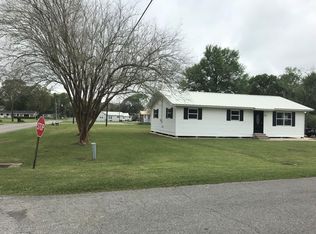 1101 Alexander Rd, Abbeville, LA 70510