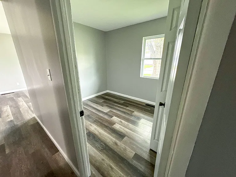 1503 Southfield Dr S — Photo 4