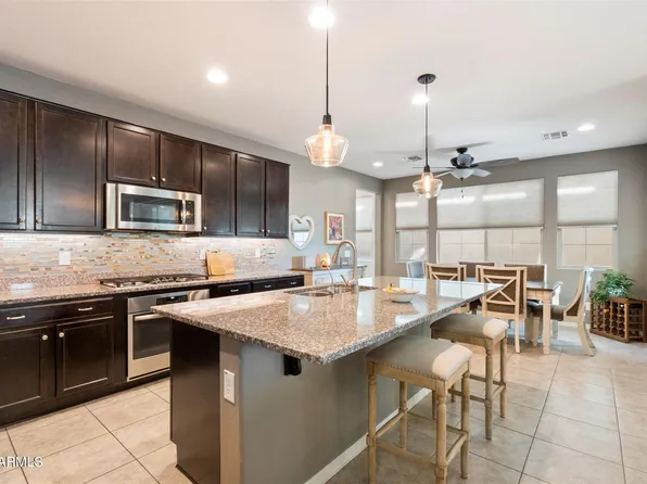 3833 E Stiles Lane, Gilbert, AZ 85295