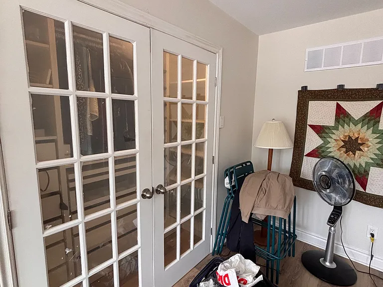 451 Sunnyside Ave — Photo 36