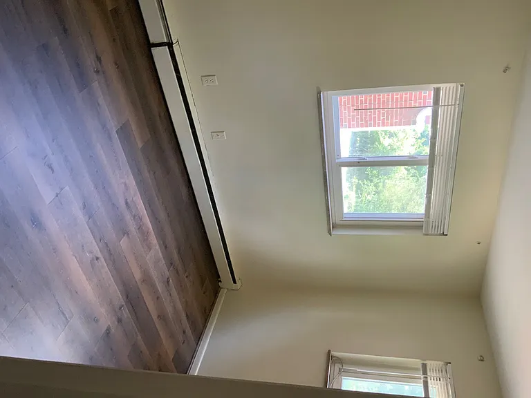 2534 Vera Ave — Photo 15