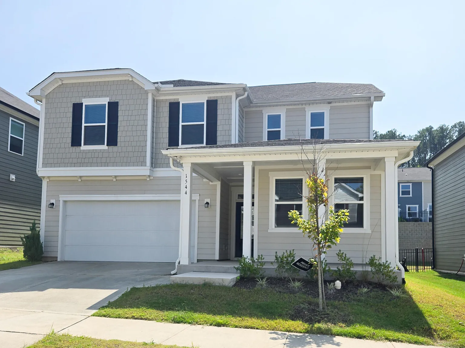 5 bed, 3.0 bath, 2753 sqft, $2,675 — Photo 2