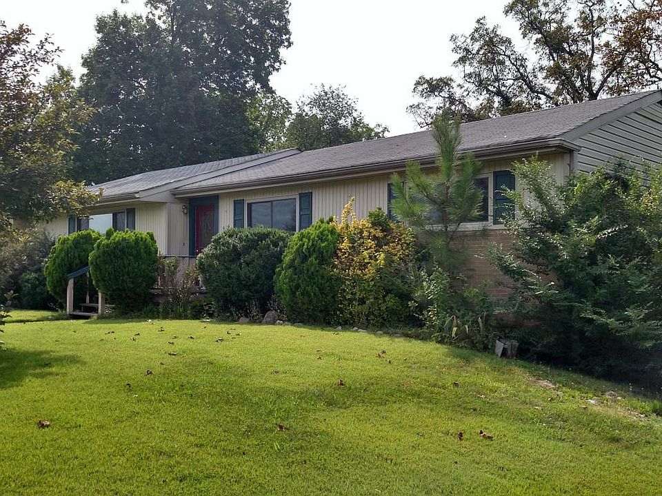 1st image of 616 Highview Dr