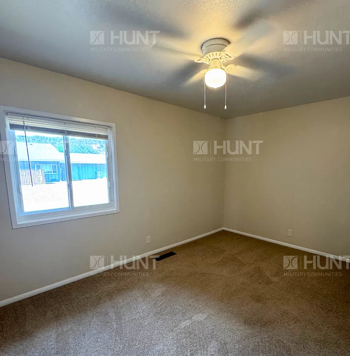3 bed, 1234 sqft, $2,225 — Photo 4