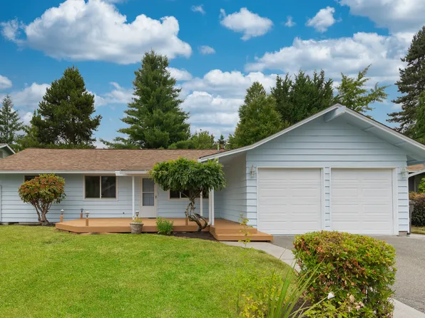 8808 NE 139th St, Kirkland, WA 98034