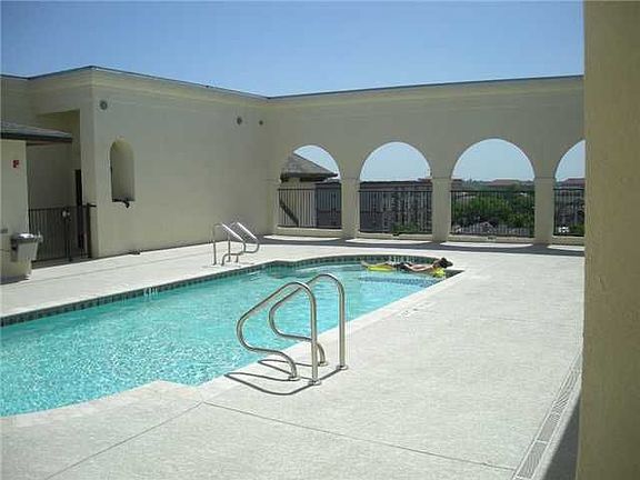 2nd image of 2505 San Gabriel St APT 611