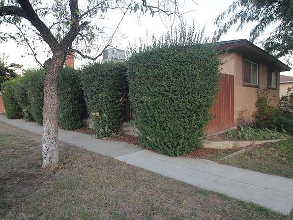 3rd image of 4863 E Home Ave