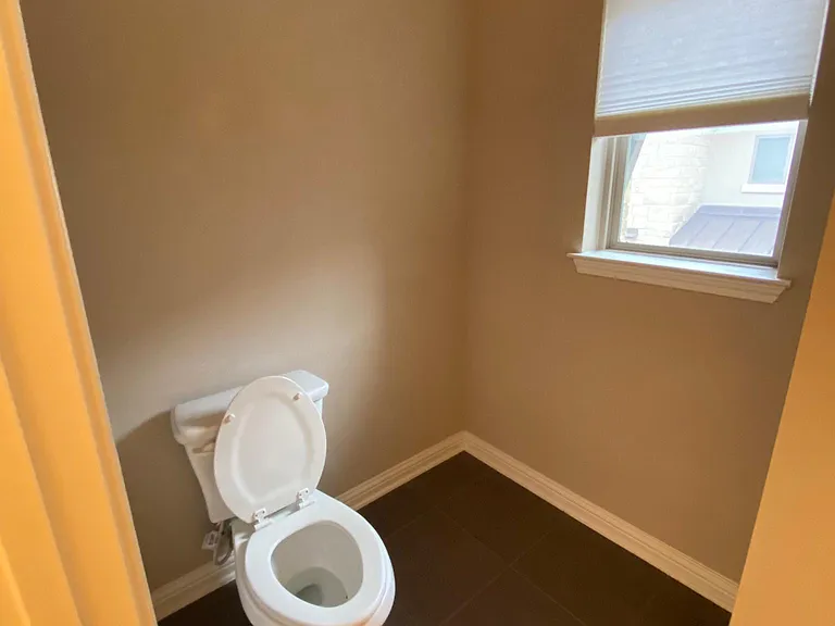 13800 Lyndhurst St #332 — Photo 20