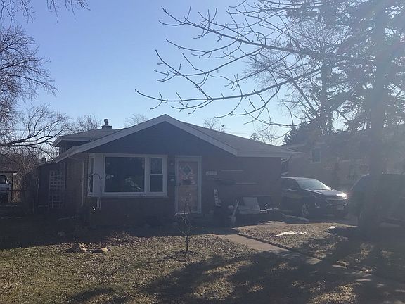 3rd image of 14939 Knox Ave