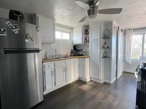 61-63 Leonard Ave #3, East Providence, RI 02914