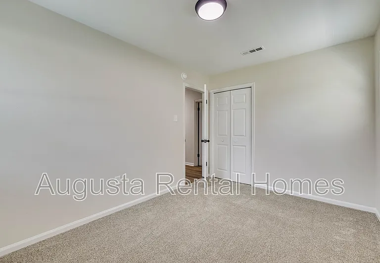3413 Charing Cross Ct — Photo 28
