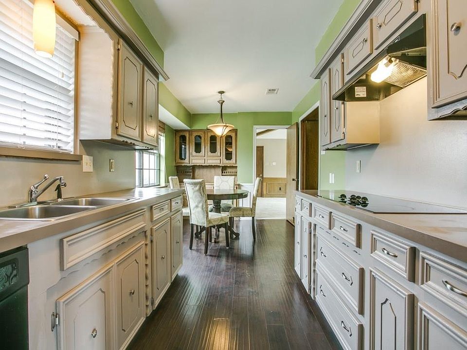 1st image of 2614 Club Meadow Dr