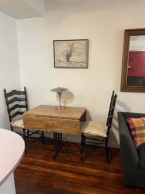 Rented by YKLL LLC | media 4