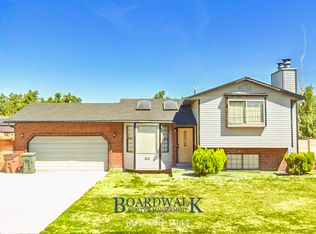 1876 W Morton Dr, Salt Lake City, UT 84116
