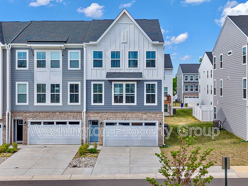 1st image of 4013 Singerville Ct