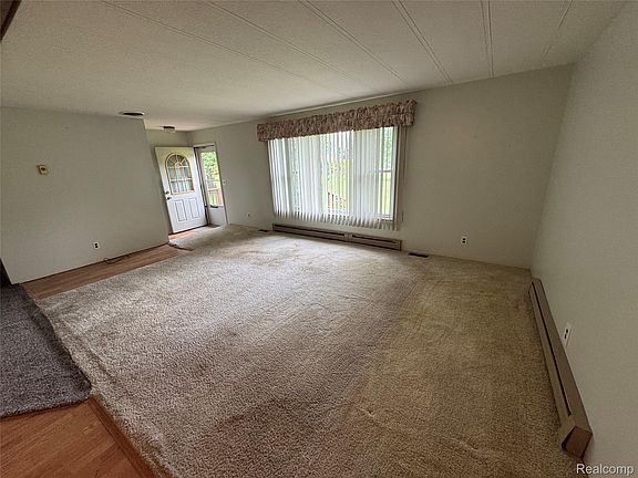 4th image of 4272 Reid Rd