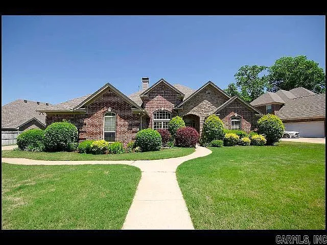110 River Valley Loop
