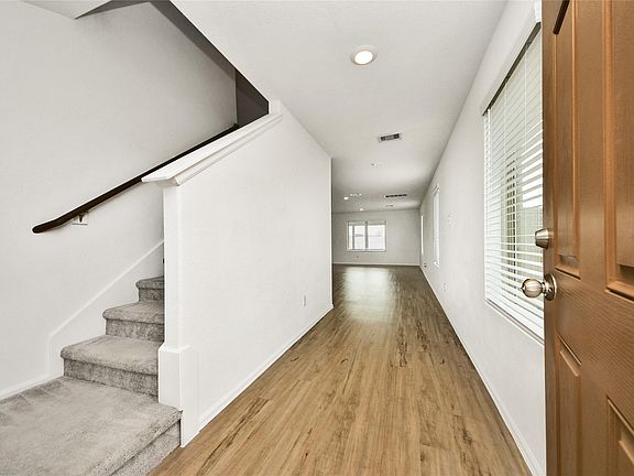 5th image of 5011 Stratton Ln