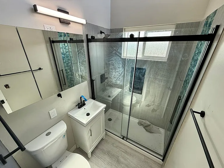 6225 Stanley Ave #1 — Photo 9