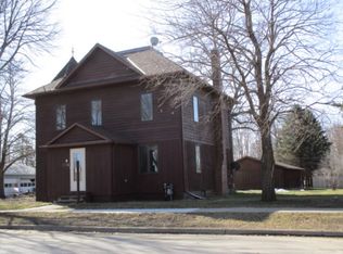1216 3rd Ave, Mountain Lake, MN 56159