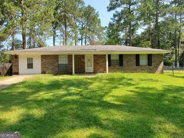 910 Jungle Rd, Vidalia, GA 30474