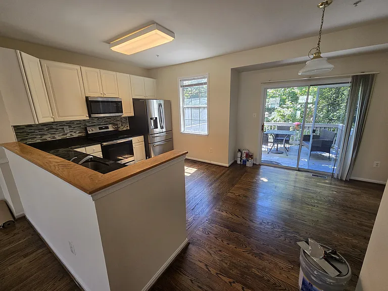 6822 Sanctuary Ct — Photo 9