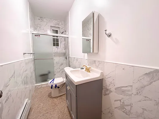 Rented by Amorelli Realty | media 3