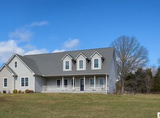 1166 Jenny Rd, Cave City, KY 42127