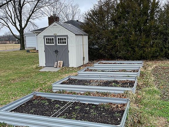 3rd image of 13388 S 1588th Rd