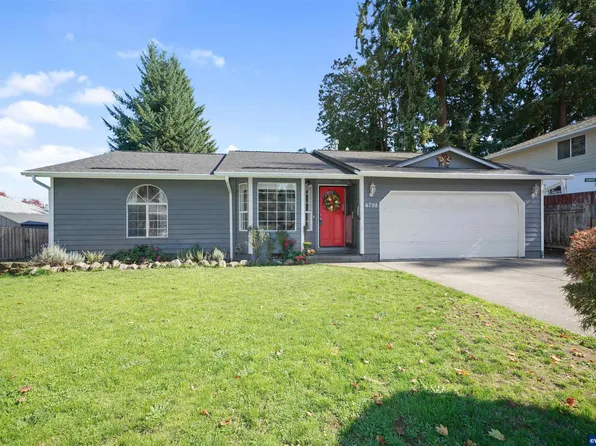 4798 Chan St S, Salem, OR 97306