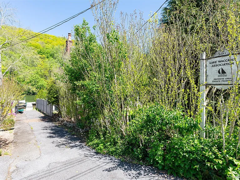 53 Cove Rd — Photo 29