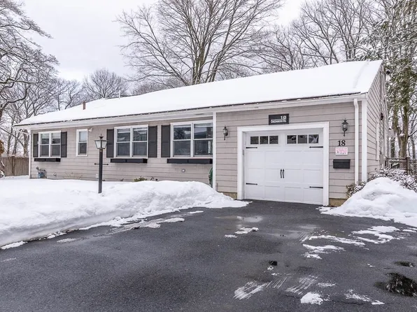 18 Greensboro Rd, Dedham, MA 02026