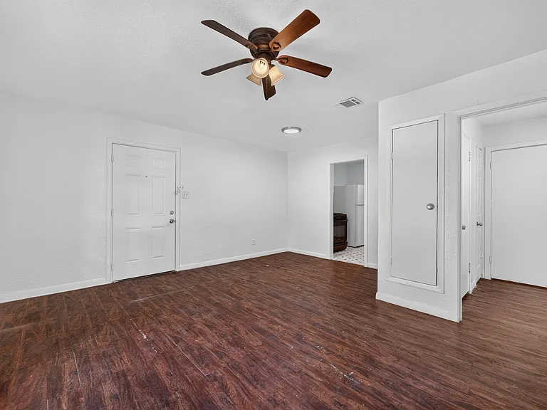 5503 Van Natta Ln — Photo 10