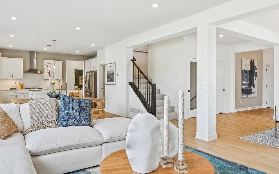 Itasca Plan, Calarosa Discovery Collection, Cottage Grove, MN 55016