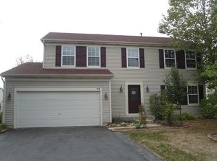 42 Briarwood Dr, Gilberts, IL 60136