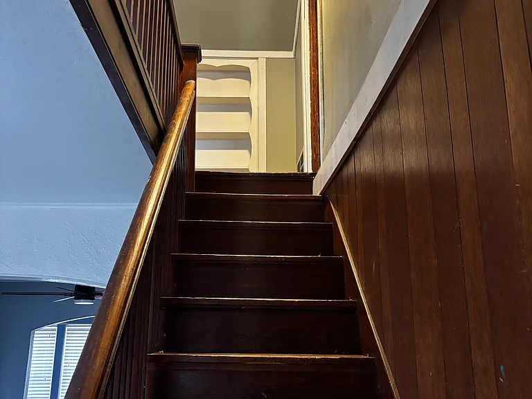 Stair case to upstairs