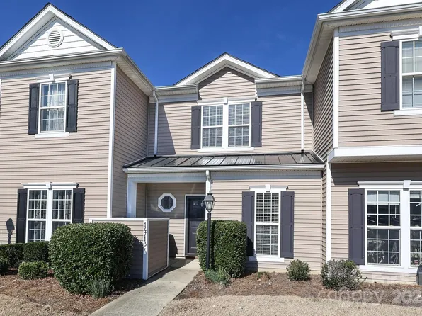 14713 Lions Pride Ct, Charlotte, NC 28273