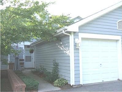 1st image of 329 Elmwood Dr