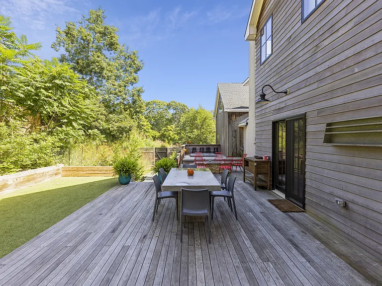 2 Monument Ln — Photo 18