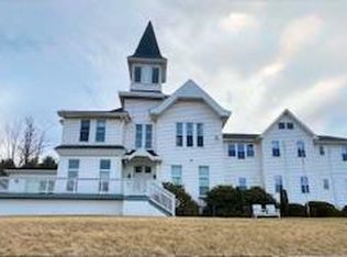 27 Bacon St APT 101, Wellsboro, PA 16901